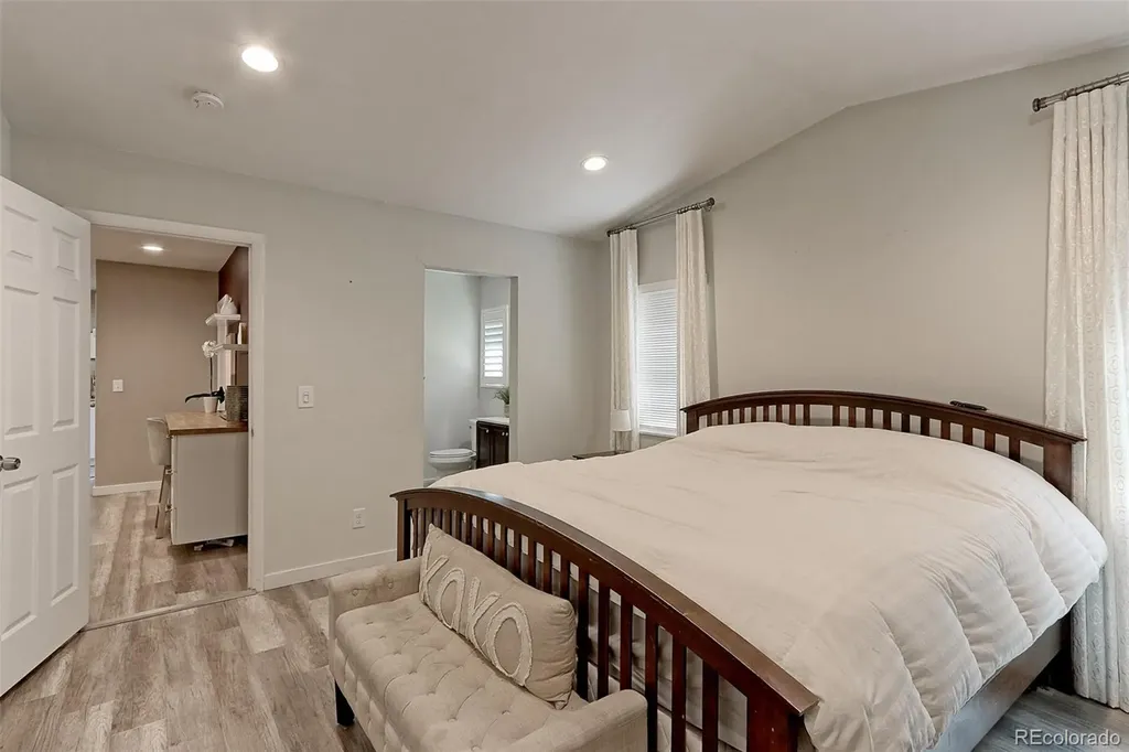 1536 S Meade Street Denver CO 80219