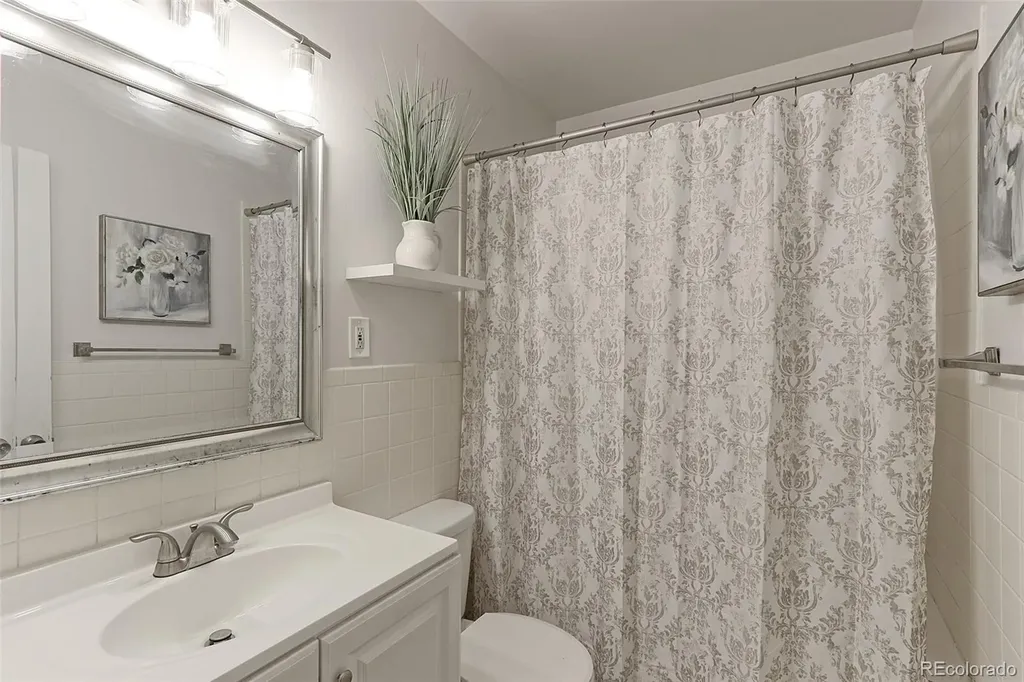 1536 S Meade Street Denver CO 80219