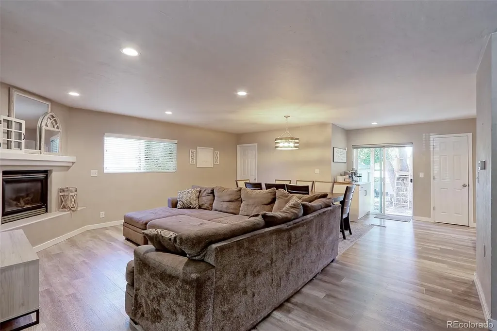 1536 S Meade Street Denver CO 80219
