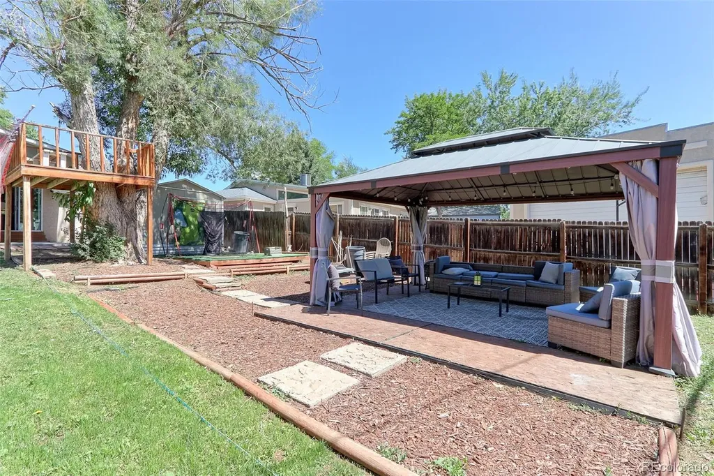 1536 S Meade Street Denver CO 80219