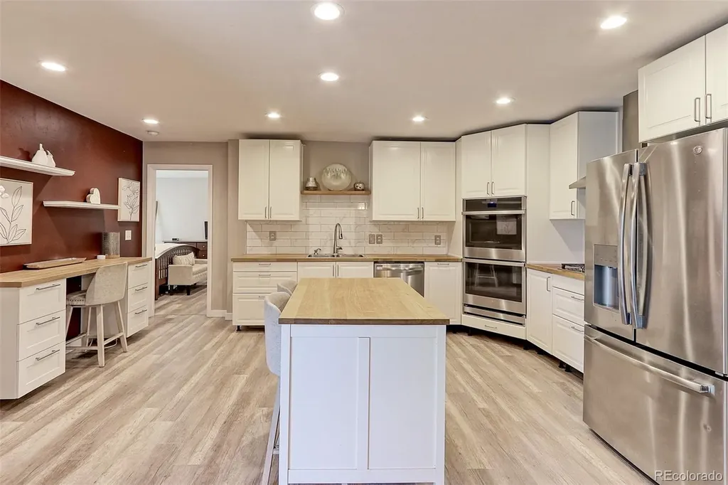 1536 S Meade Street Denver CO 80219