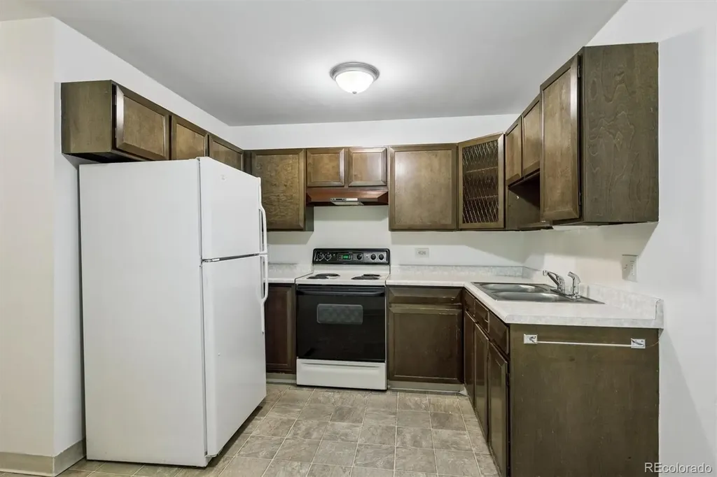 655 S Alton Way Denver CO 80247
