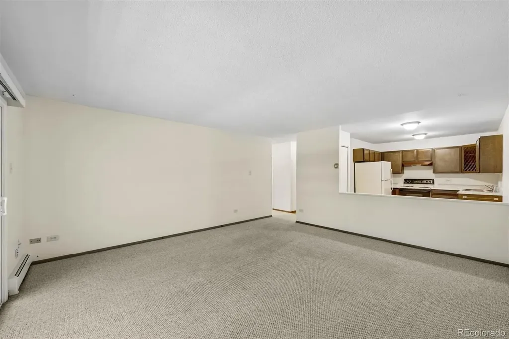 655 S Alton Way Denver CO 80247
