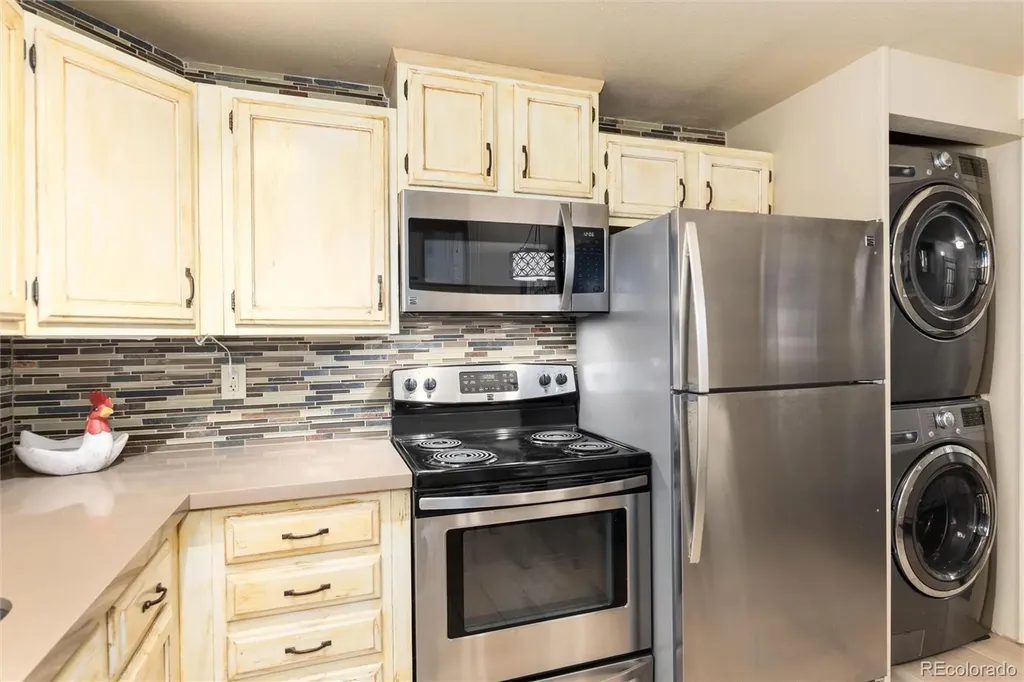 12 N 17th Street Colorado Springs CO 80904