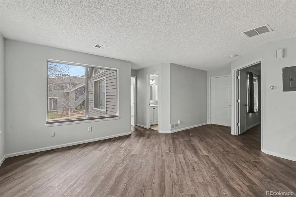 8500 E Jefferson Avenue Denver CO 80237