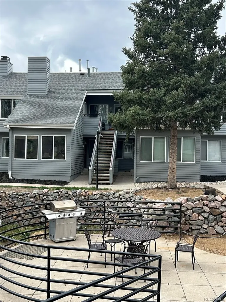 8500 E Jefferson Avenue Denver CO 80237