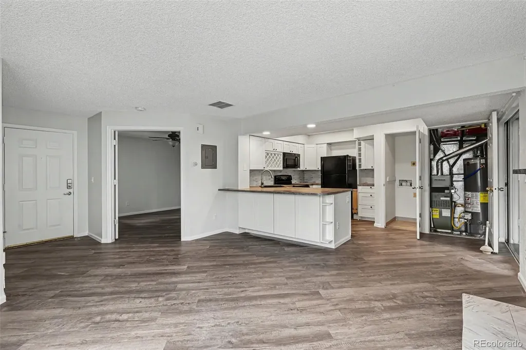 8500 E Jefferson Avenue Denver CO 80237