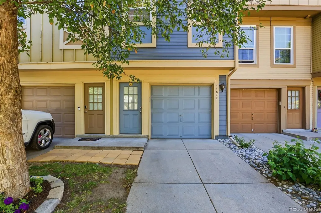 11847 E Kepner Drive Aurora CO 80012