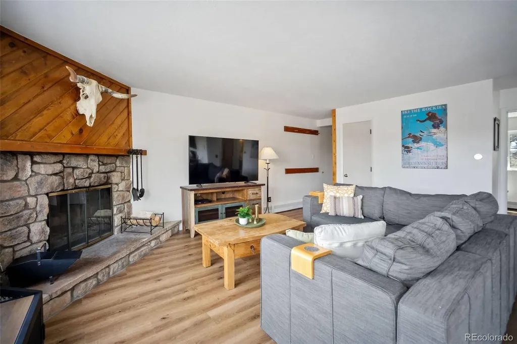 9876 Ryan Gulch Road Silverthorne CO 80498