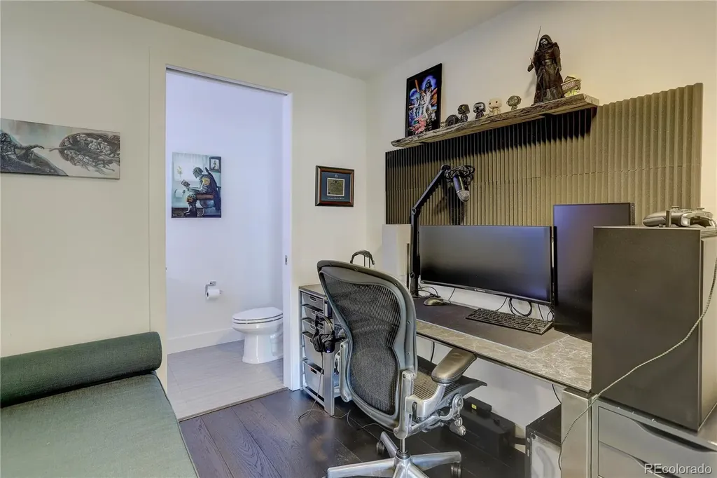 2525 Arapahoe Street Denver CO 80205