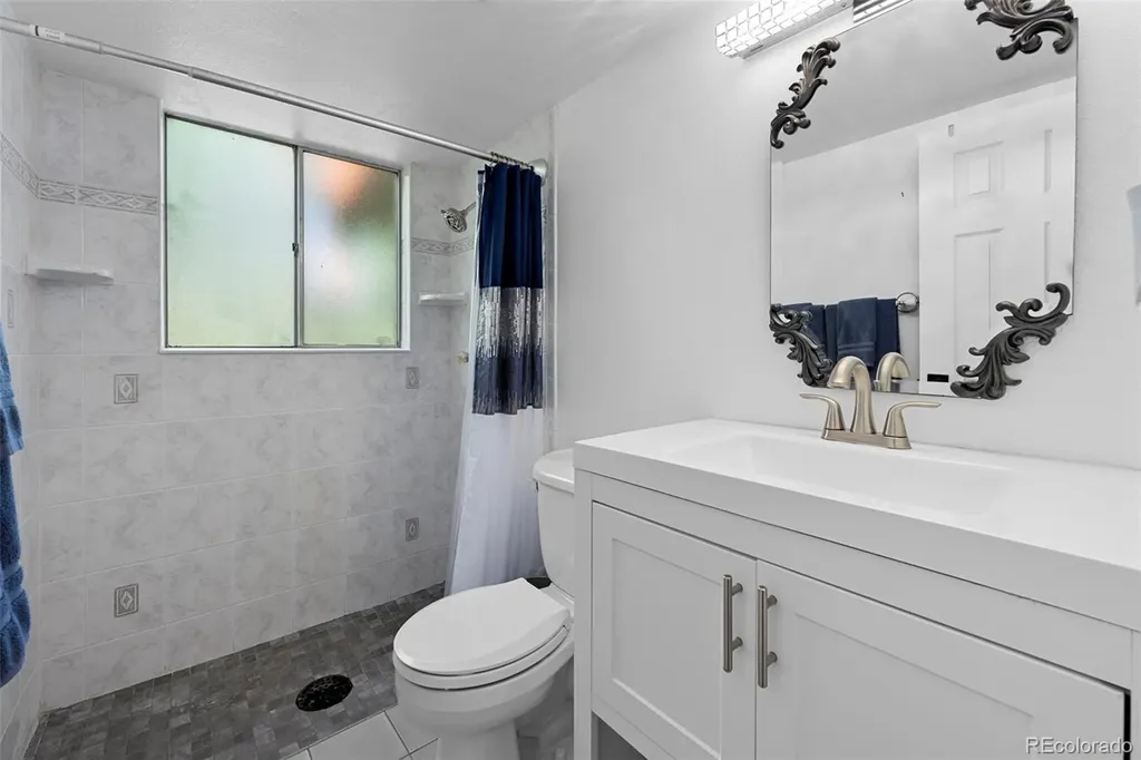 8692 W Fair Drive Littleton CO 80123