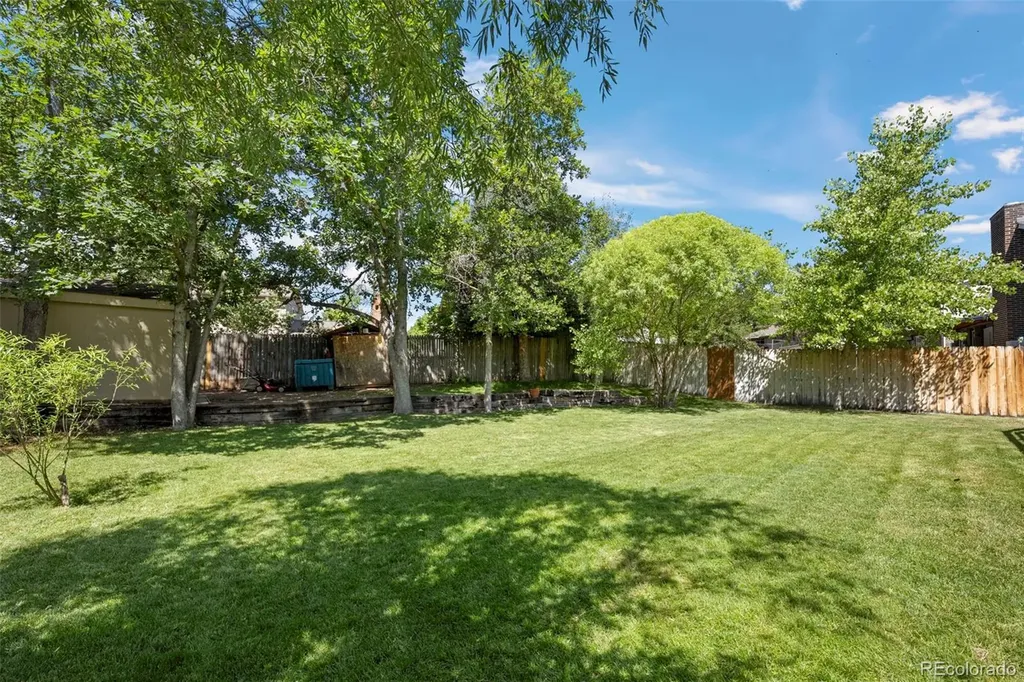8692 W Fair Drive Littleton CO 80123
