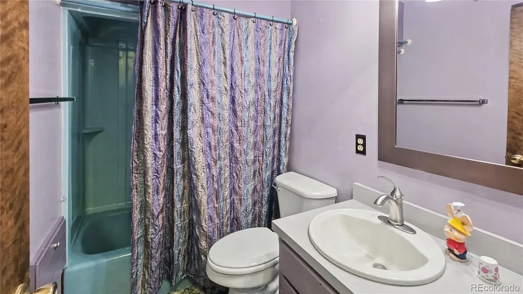218 W 9th Street Julesburg CO 80737