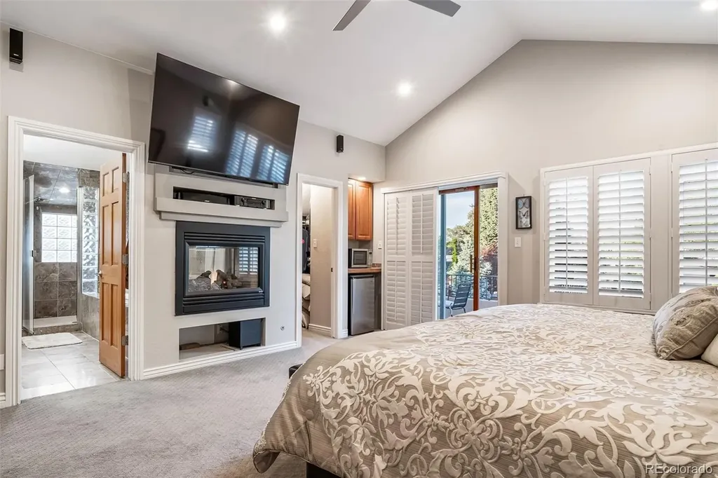 4560 King Street Denver CO 80211