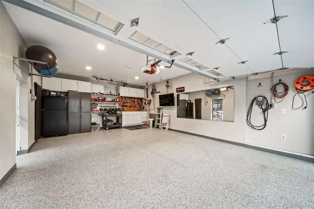 4560 King Street Denver CO 80211