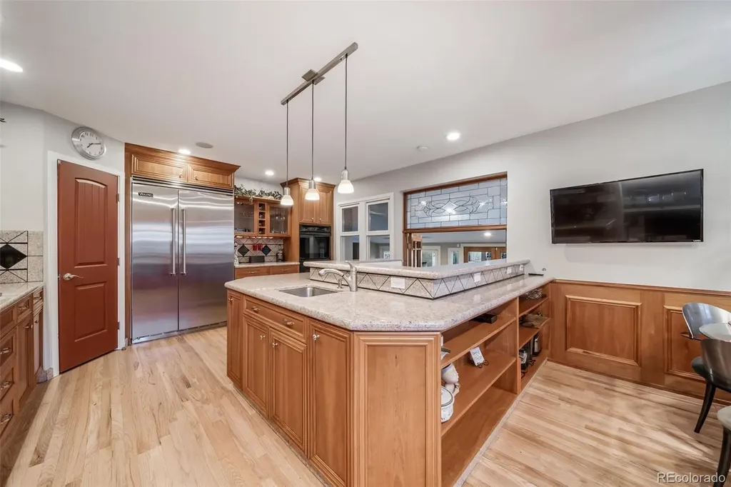 4560 King Street Denver CO 80211