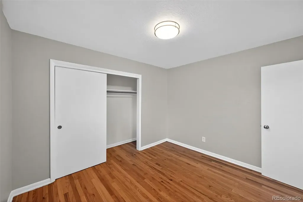 26 Newland Court Denver CO 80226