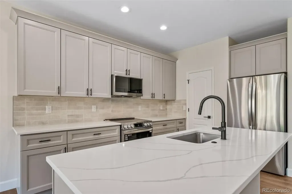 21097 Hawthorne Lane Parker CO 80138