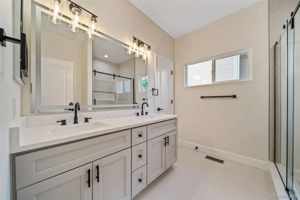 21097 Hawthorne Lane Parker CO 80138