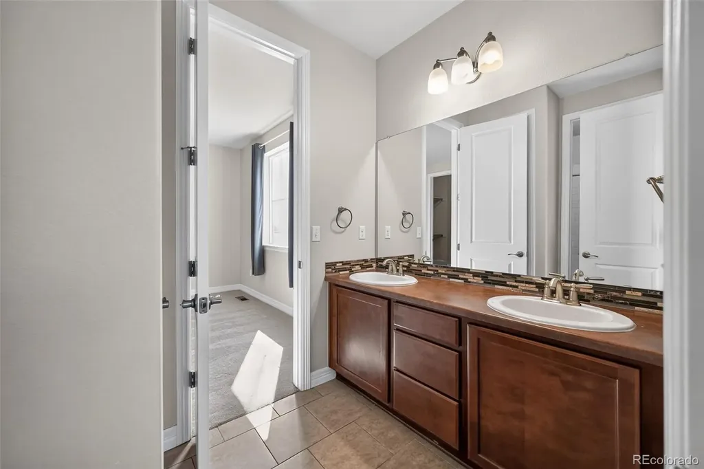 6264 S Kewaunee Way Aurora CO 80016