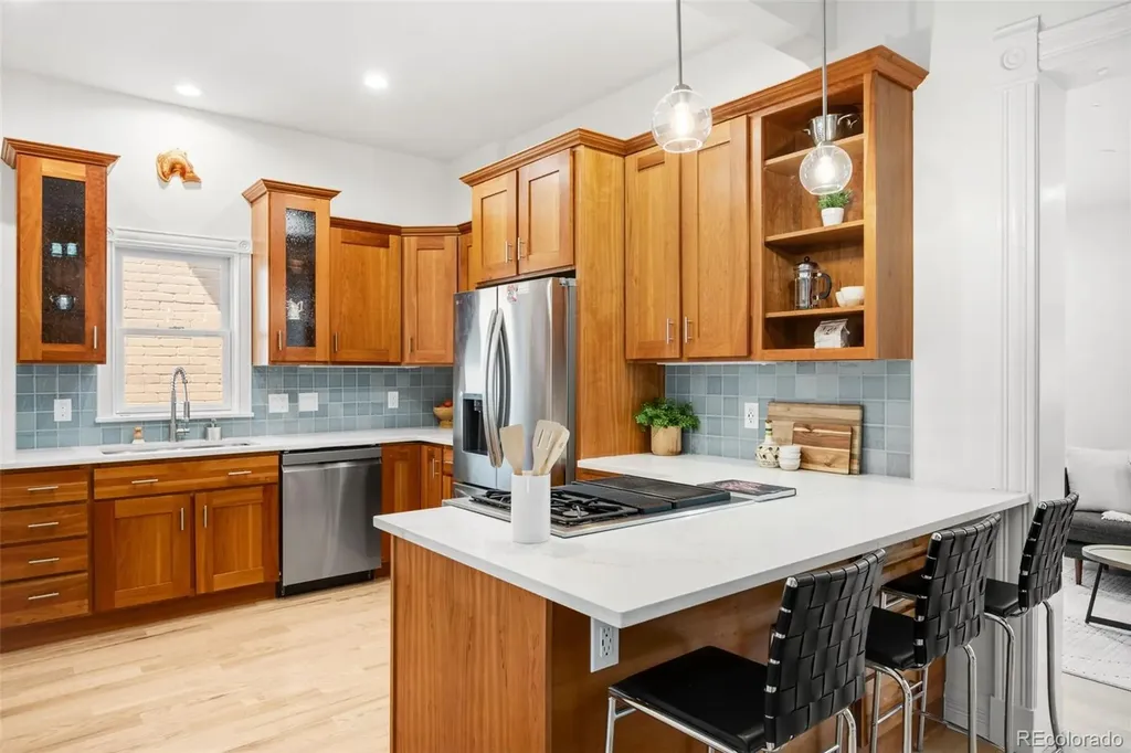 30 S Grant Street Denver CO 80209