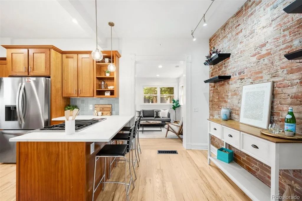 30 S Grant Street Denver CO 80209