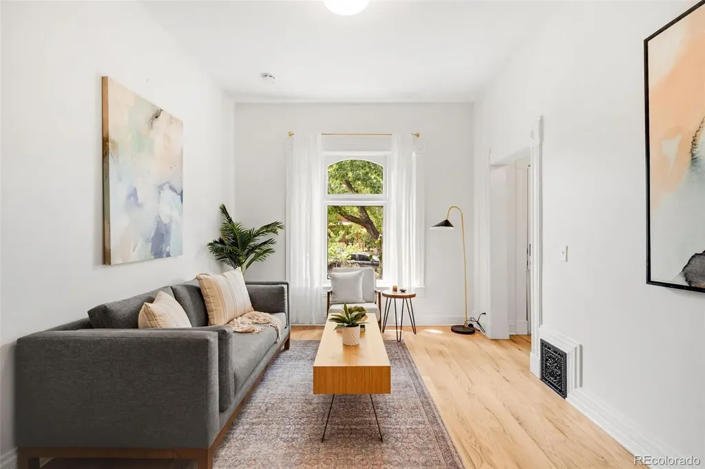30 S Grant Street Denver CO 80209