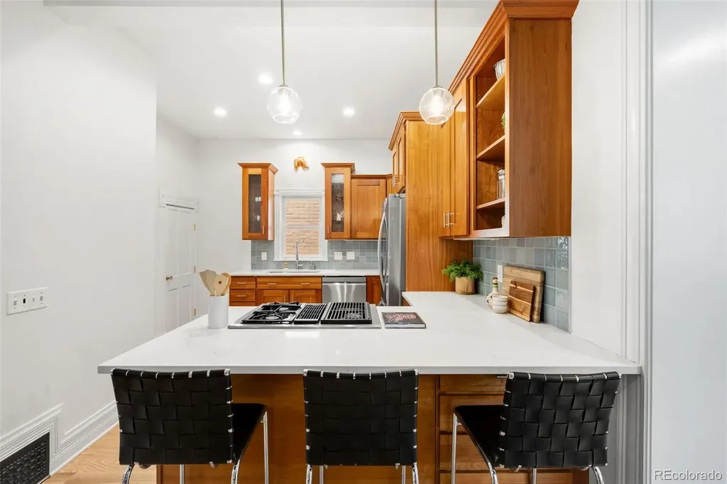 30 S Grant Street Denver CO 80209