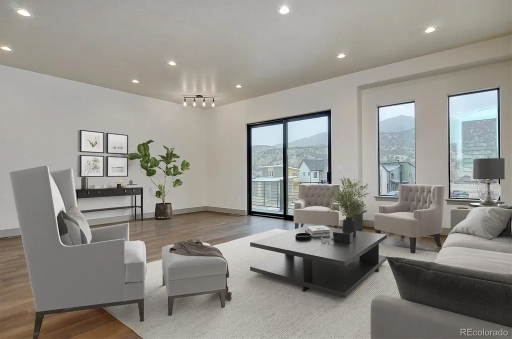 6450 Cleora Road Salida CO 81201
