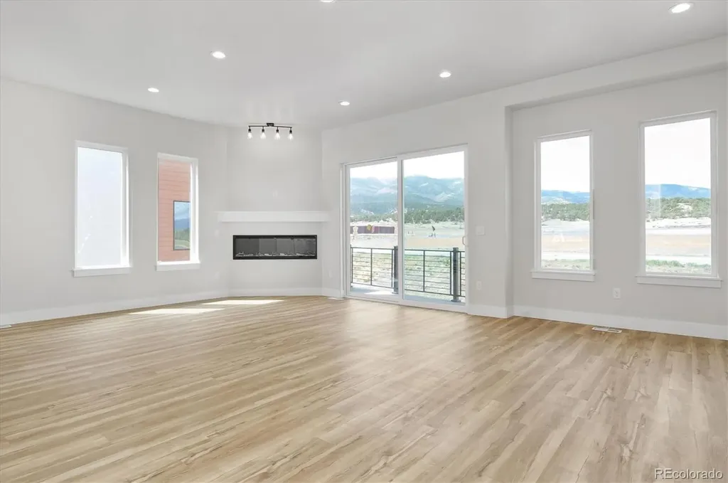6450 Cleora Road Salida CO 81201