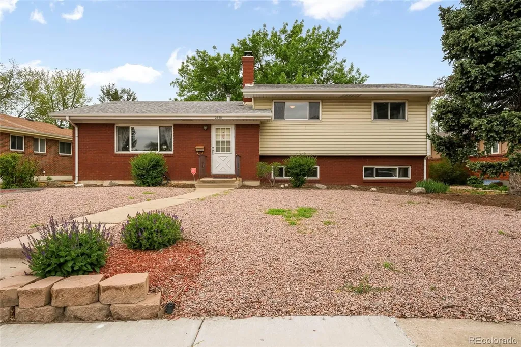 2330 N Circle Drive Colorado Springs CO 80909