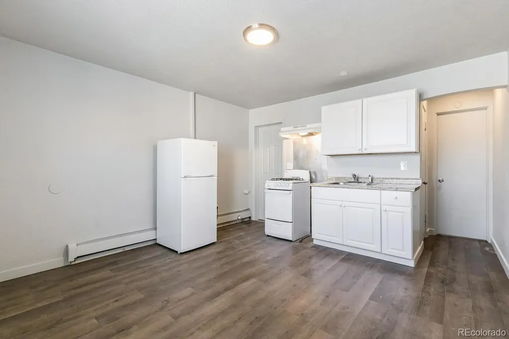 1467 Joliet Street Aurora CO 80010