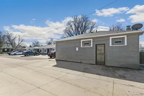 1467 Joliet Street Aurora CO 80010