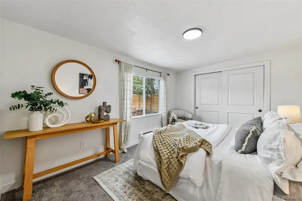 129 King Street Denver CO 80219