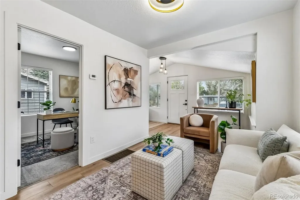 129 King Street Denver CO 80219