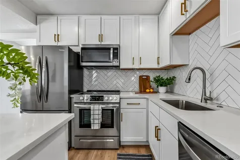 129 King Street Denver CO 80219