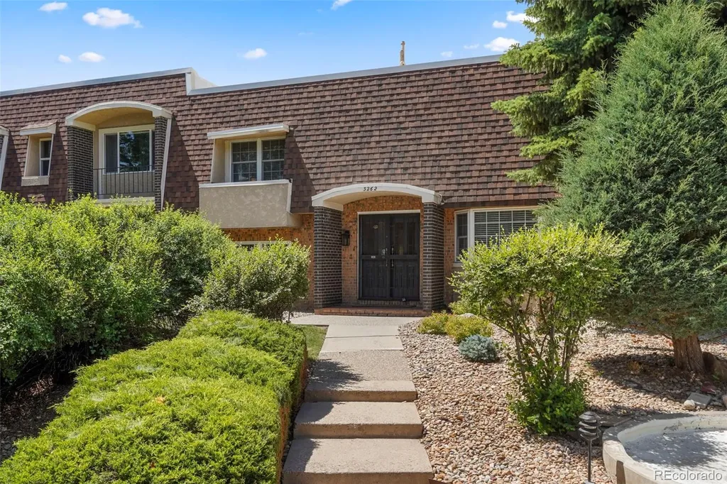 3262 S Oneida Way Denver CO 80224