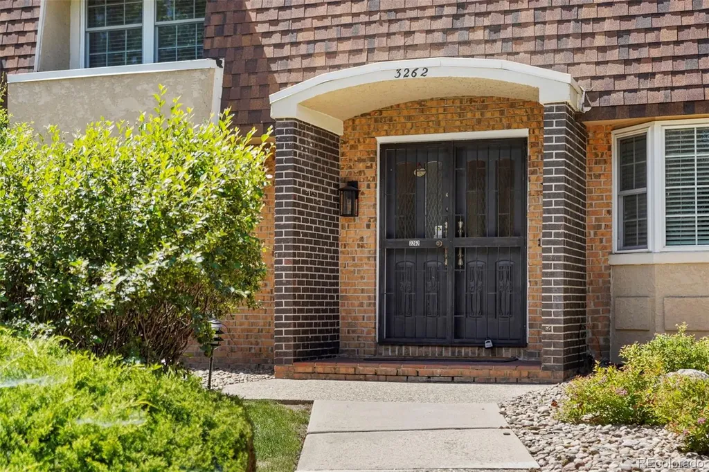 3262 S Oneida Way Denver CO 80224