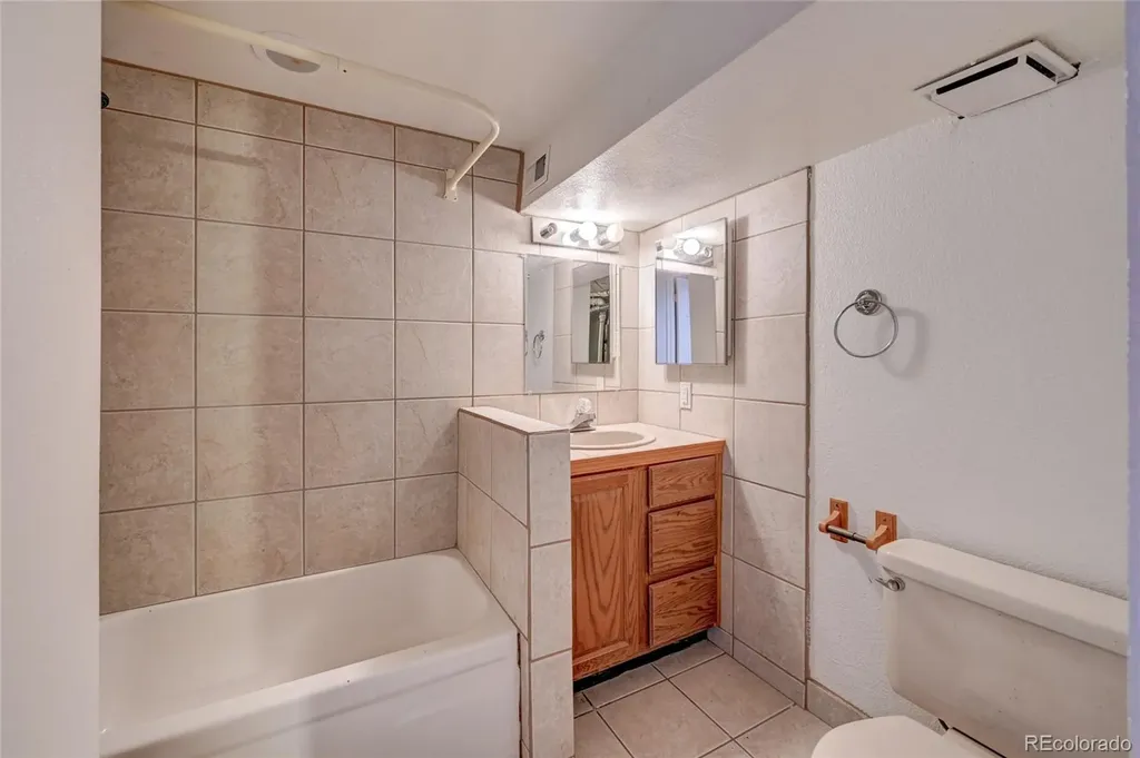 2836 S Wheeling Way Aurora CO 80014