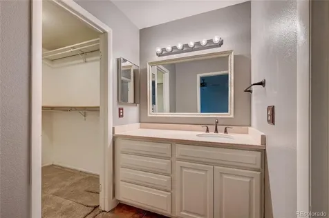 2836 S Wheeling Way Aurora CO 80014