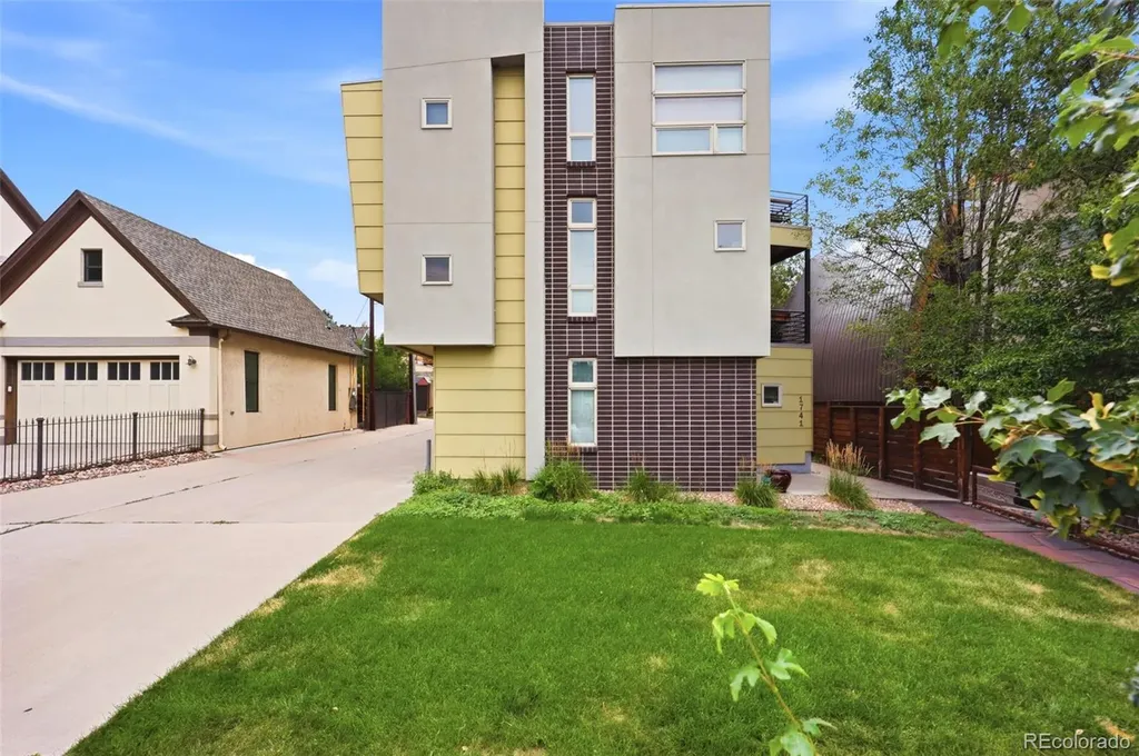 1743 W 33 Avenue Denver CO 80211