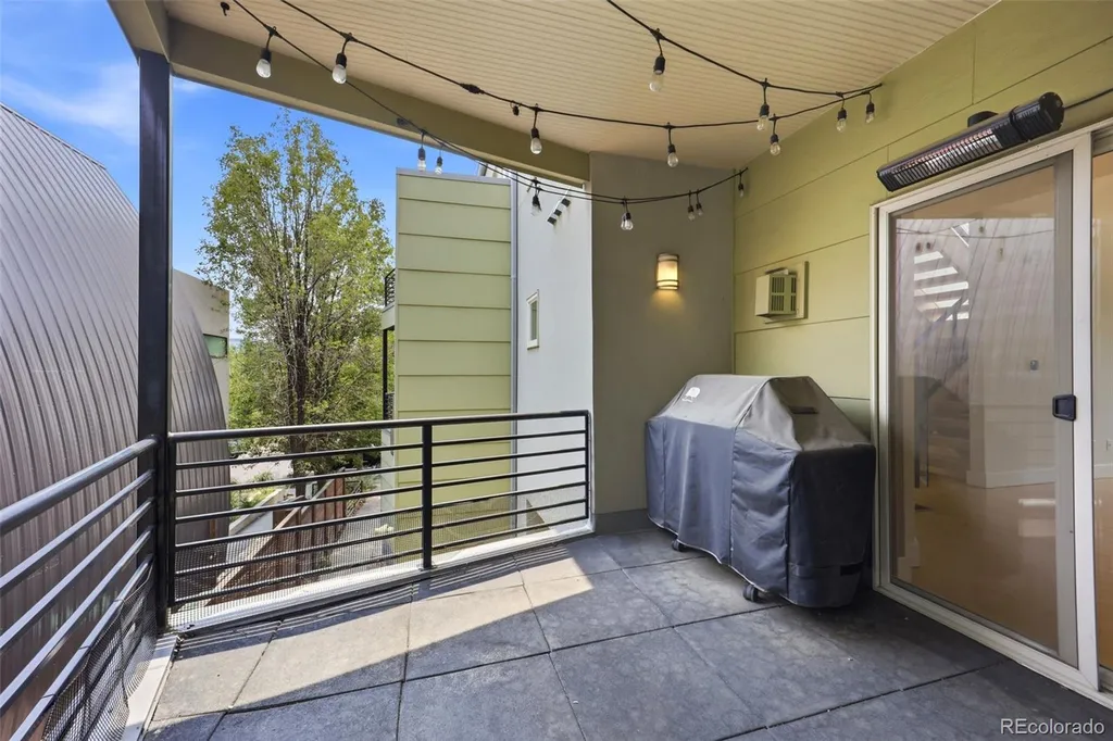 1743 W 33 Avenue Denver CO 80211