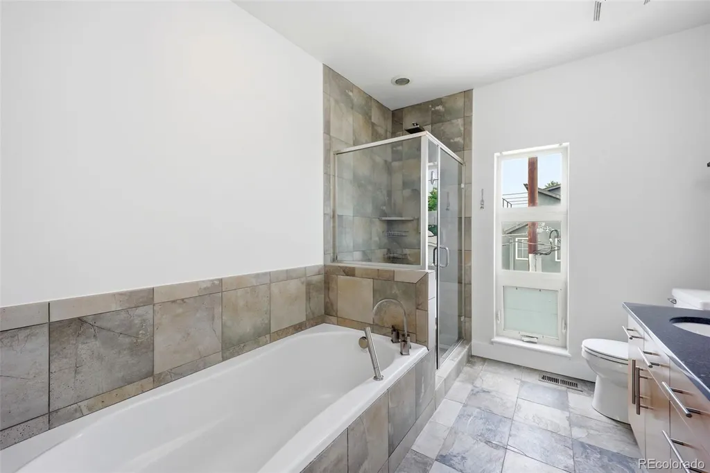 1743 W 33 Avenue Denver CO 80211