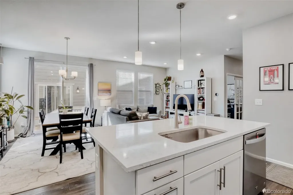 4337 S Nepal Court S Centennial CO 80015