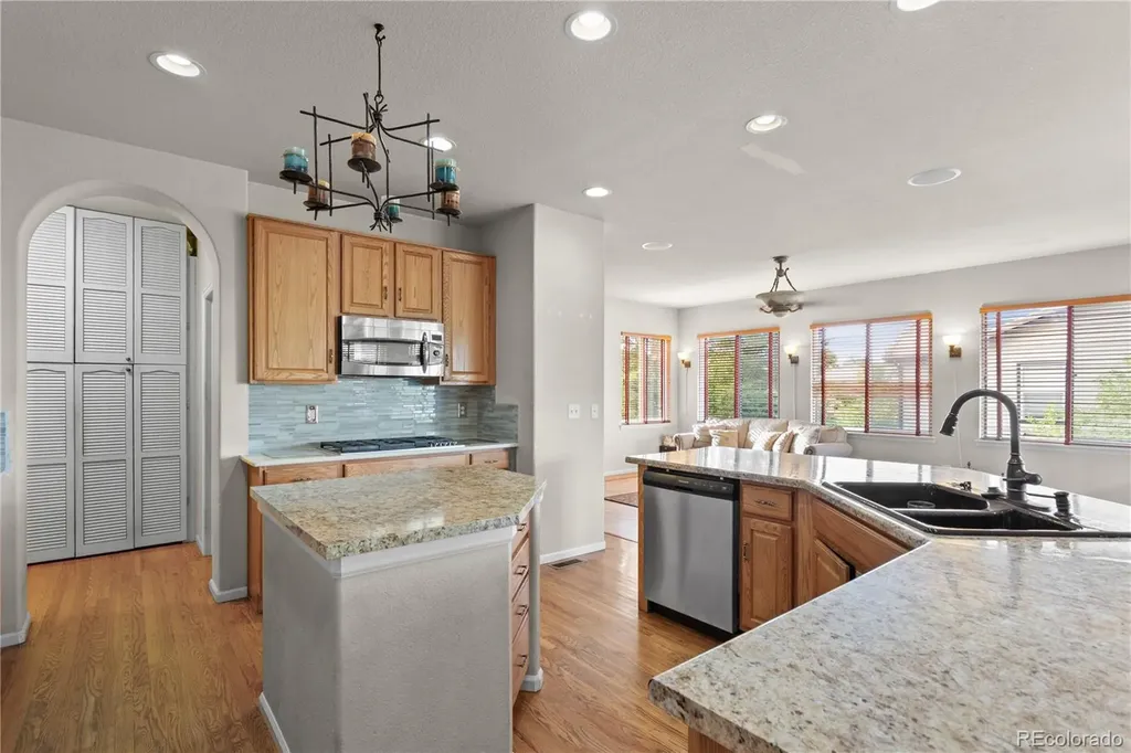 2891 Canyon Crest Drive Highlands Ranch CO 80126