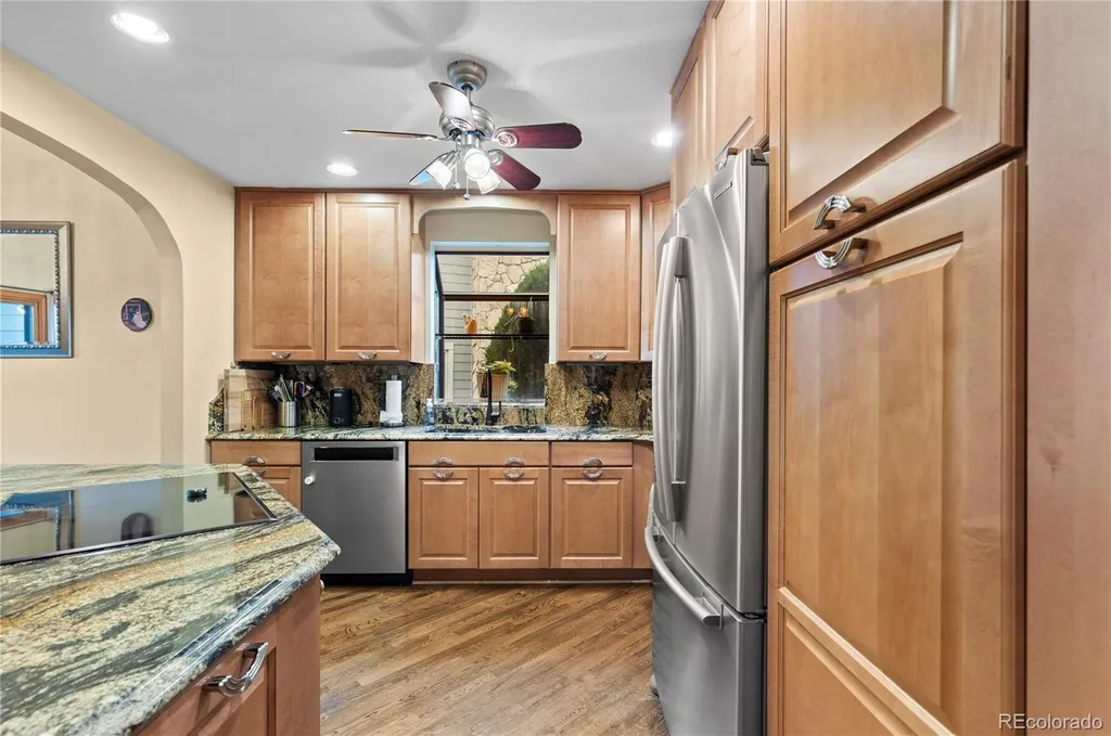 2212 Emerald Drive Castle Rock CO 80104