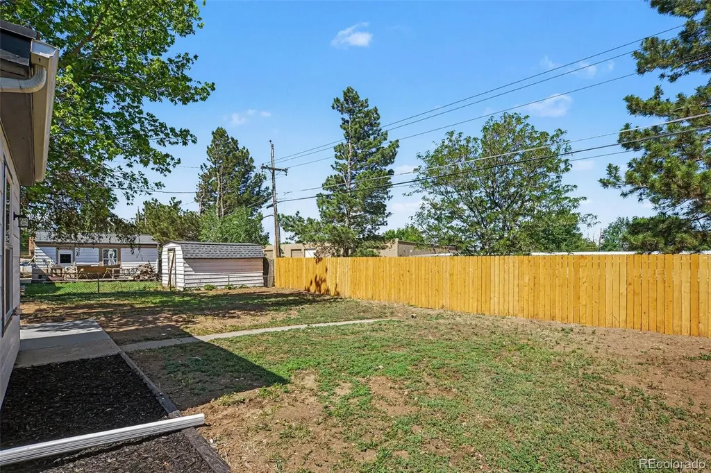 7731 Kearney Drive Commerce City CO 80022