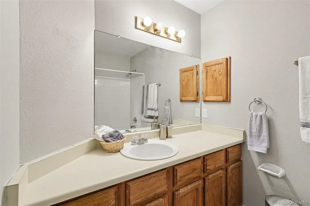 8763 W Cornell Avenue Lakewood CO 80227