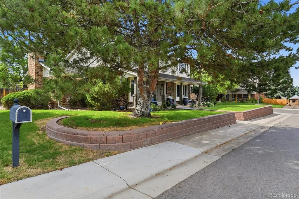 7951 S Jackson Street Centennial CO 80122