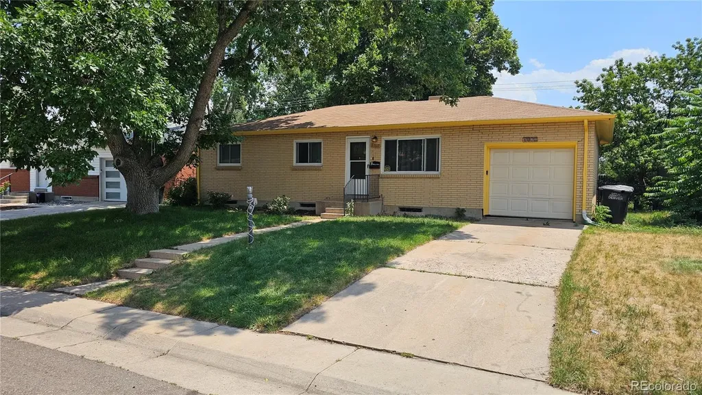 5166 W Colgate Place Denver CO 80236